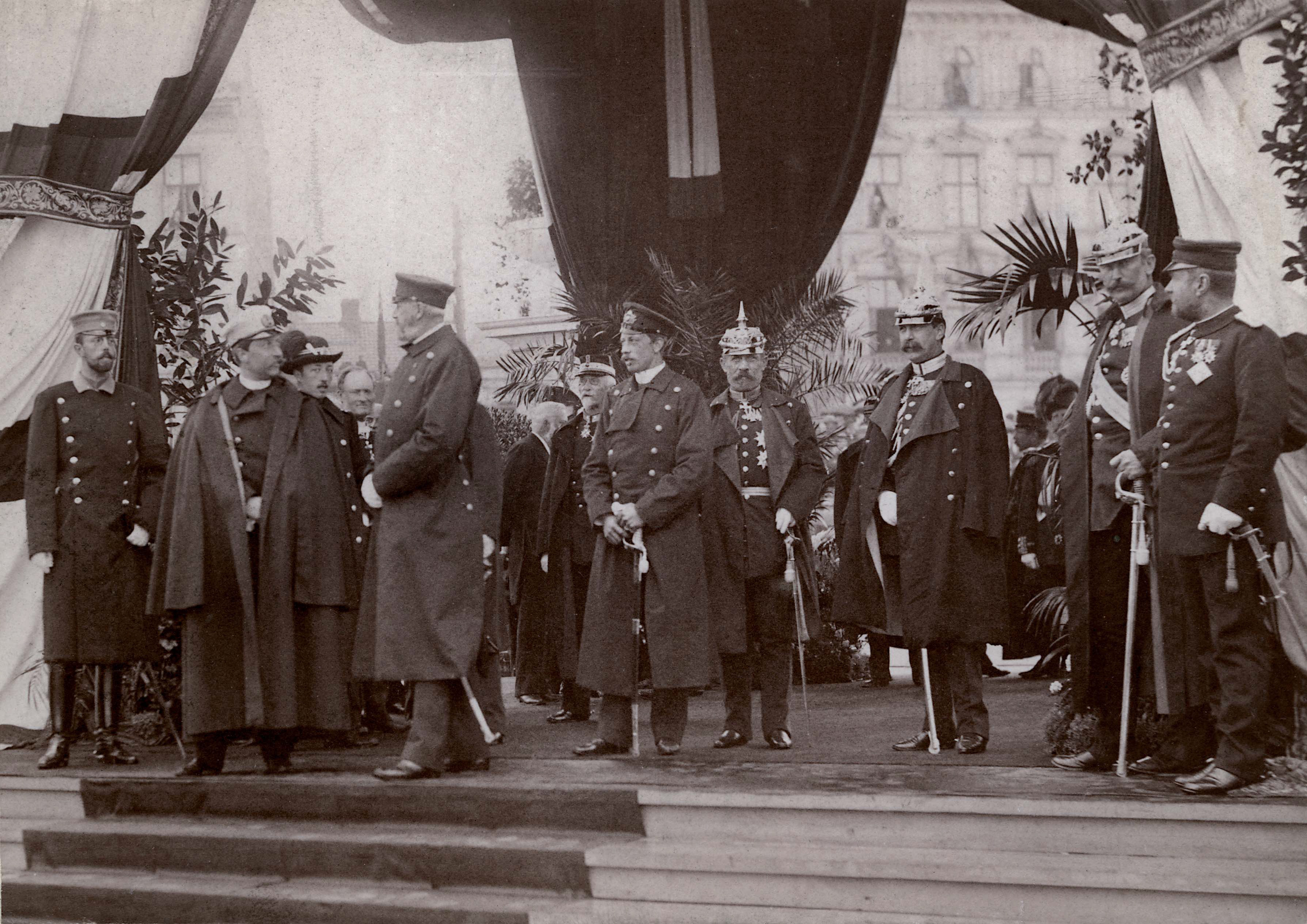 Zdjęcie z wizyty cesarza niemieckiego Wilhelma II w na dworze króla Norwegii Oskara II.