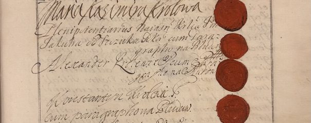 Odręcznie zapisany dokument z pięcioma stemplami woskowymi znajdującymi się po prawej stronie dokumentu.