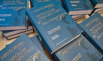 Kilka egzemplarzy publikacji.